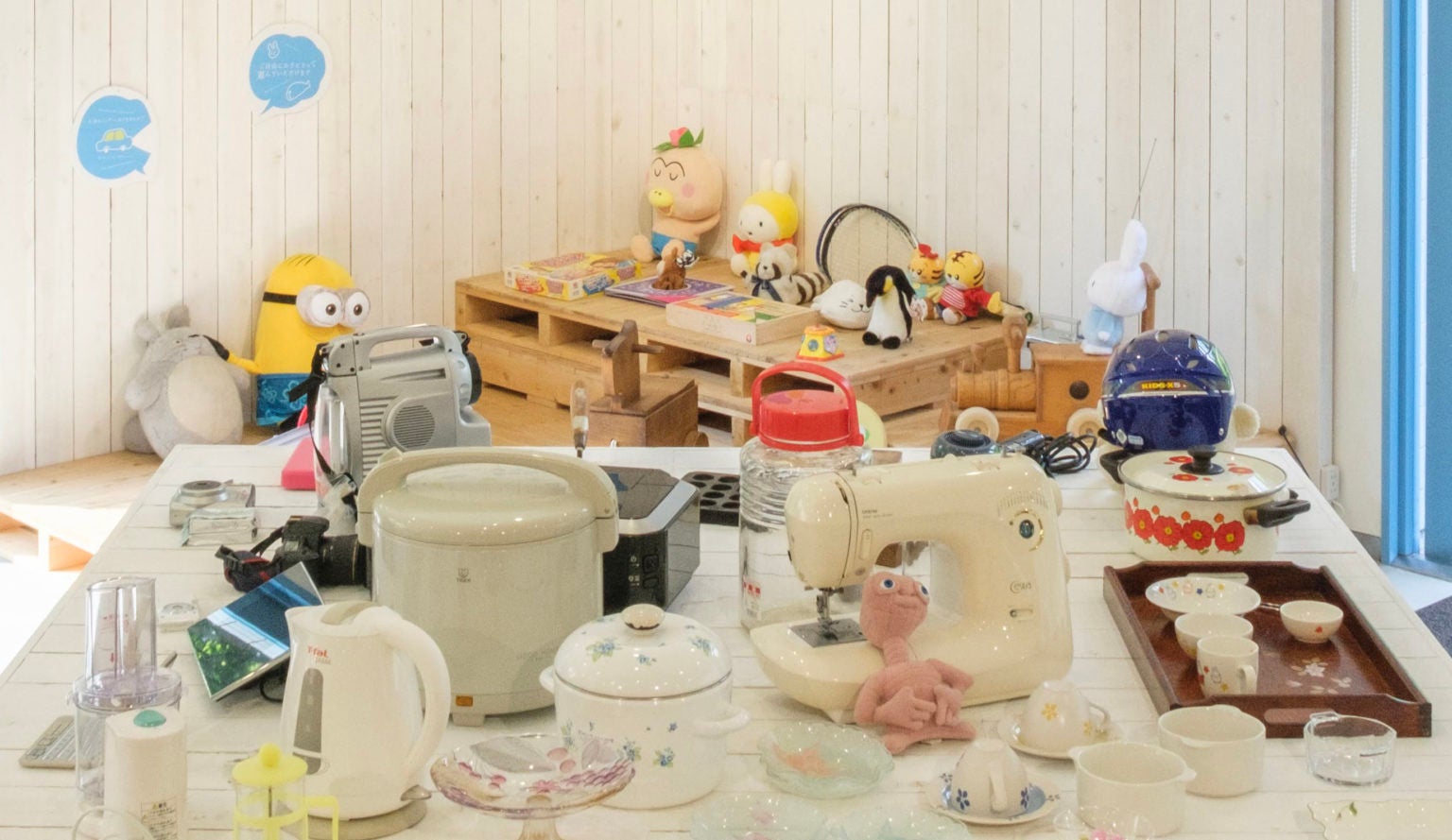 アートを楽しむ11日間～かめおか霧の芸術祭「城跡芸術展」～のサブ画像8_めぐる環(わ)　物々交換市