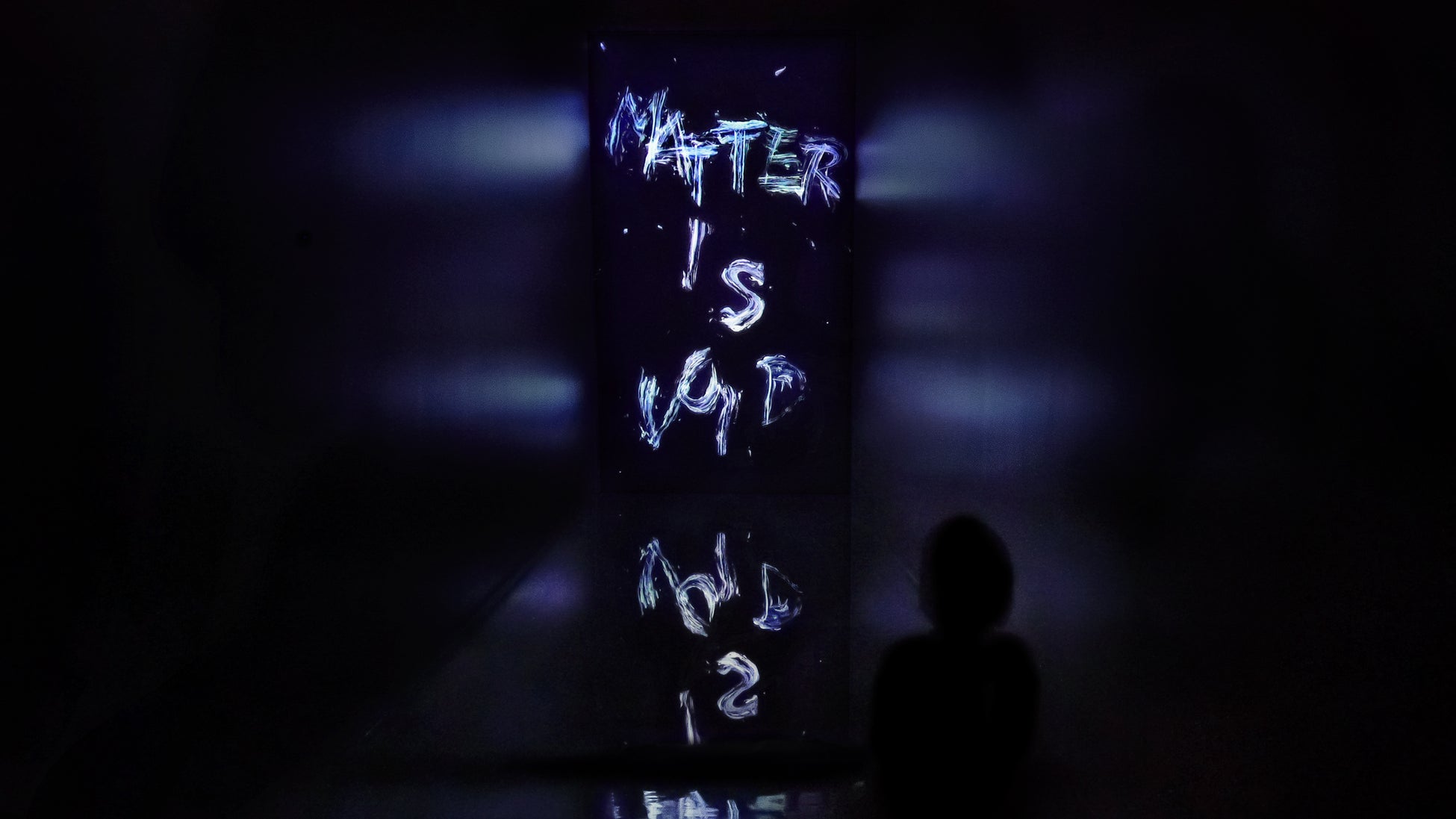 チームラボプラネッツ（東京・豊洲）、チームラボ初のNFT作品《Matter is Void》を11月から展示。のサブ画像1_チームラボ《Matter is Void - Water》©チームラボ
