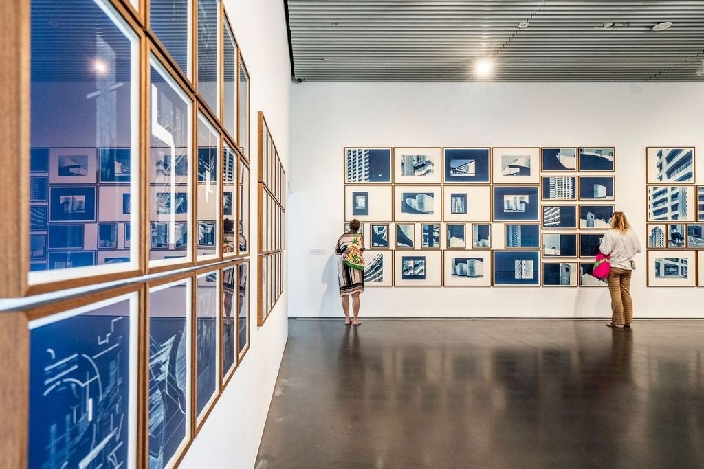 芸術の秋をドバイで満喫！世界の著名アーティストや中東のローカル・アーティストの作品に触れて、アートに浸れるスポット６選！のサブ画像2