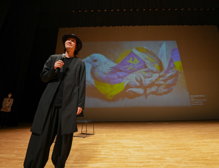 電力不足が深刻化するウクライナの写真を使って、AIによるチャリティアートを窪田望が制作。ウクライナ大使館 後援のもと、心のケアを目的とした避難民との交流会を開催しますのメイン画像