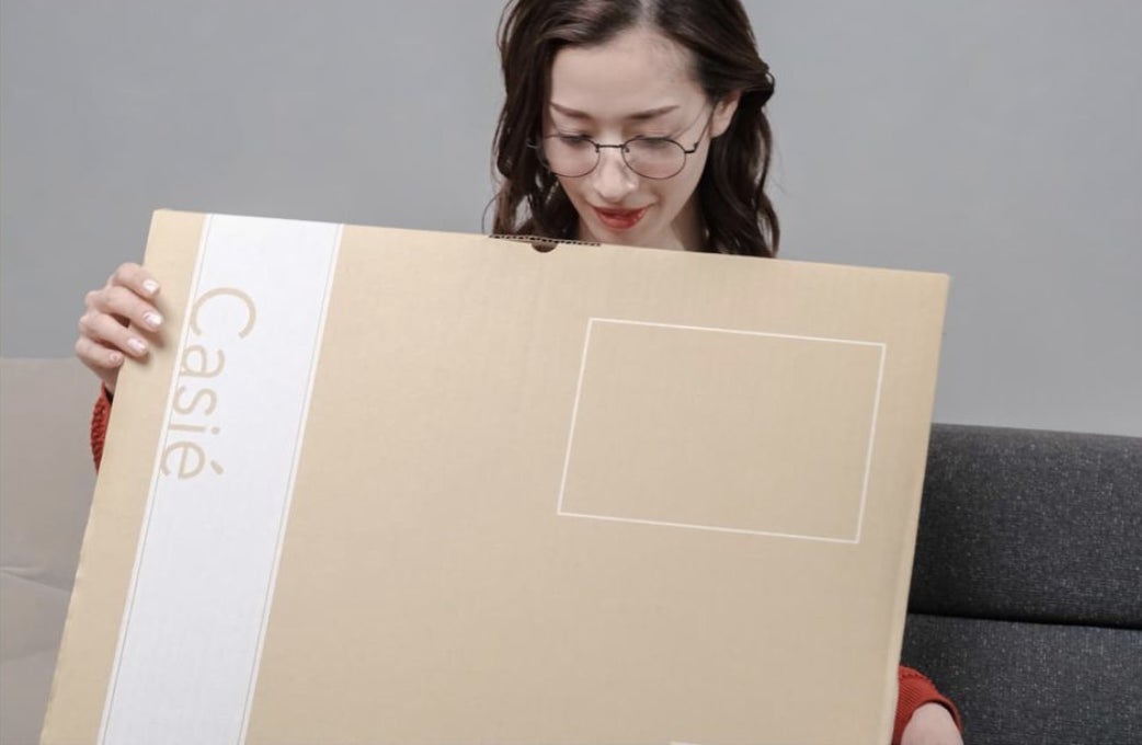 アート作品が毎月自宅に届くアートの定期便「Casie for you」提供開始。アートコンシェルジュが10,000点の中から