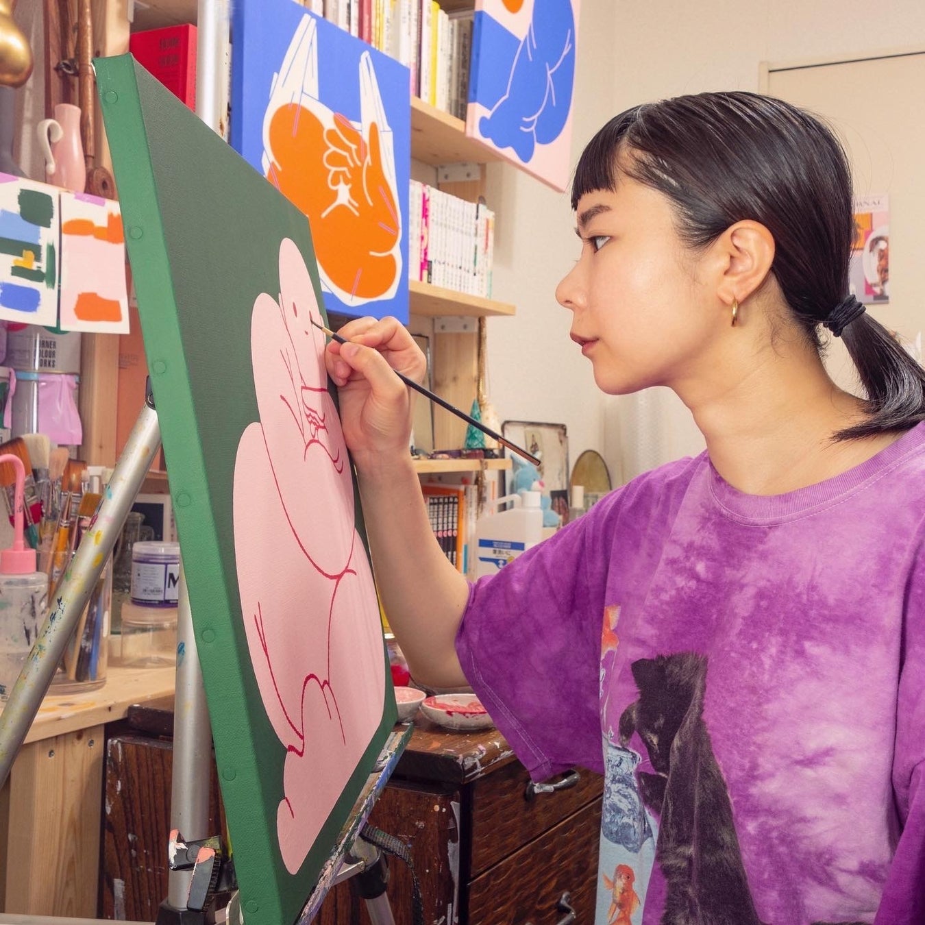 身体の伸縮により生まれる張りやシワの美しさを描く前田豆コと、初の作品展示となるグラフィックデザイナー三崎了の二人展を11月8日（火）より開催。のサブ画像2