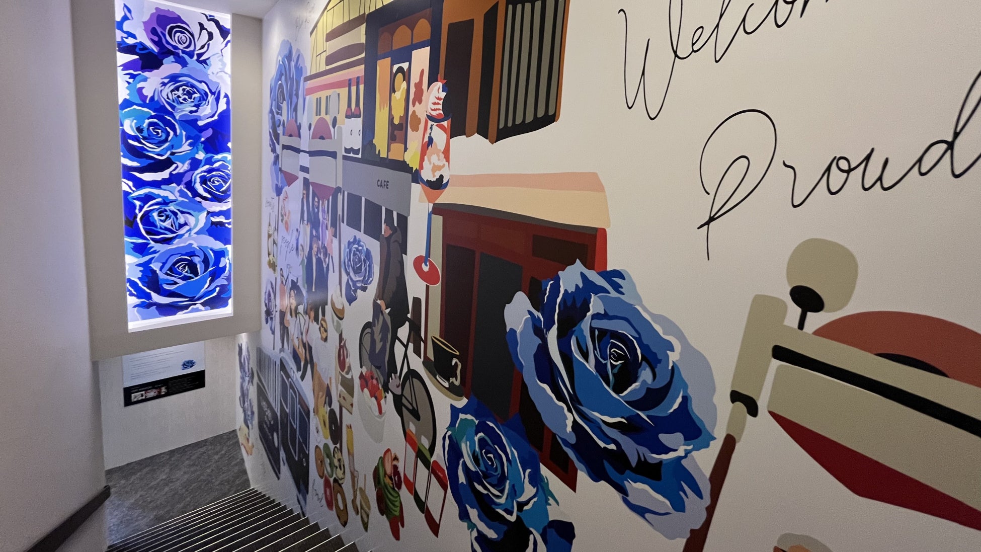 仮囲いアートを仕掛ける『fence&art（フェンスアンドアート）』が関西初上陸。野村不動産「プラウド茨木双葉町」の建設中の仮囲いに、「気高く、美しく。」の願いを込めた青いバラのモチーフのアートを制作のサブ画像5