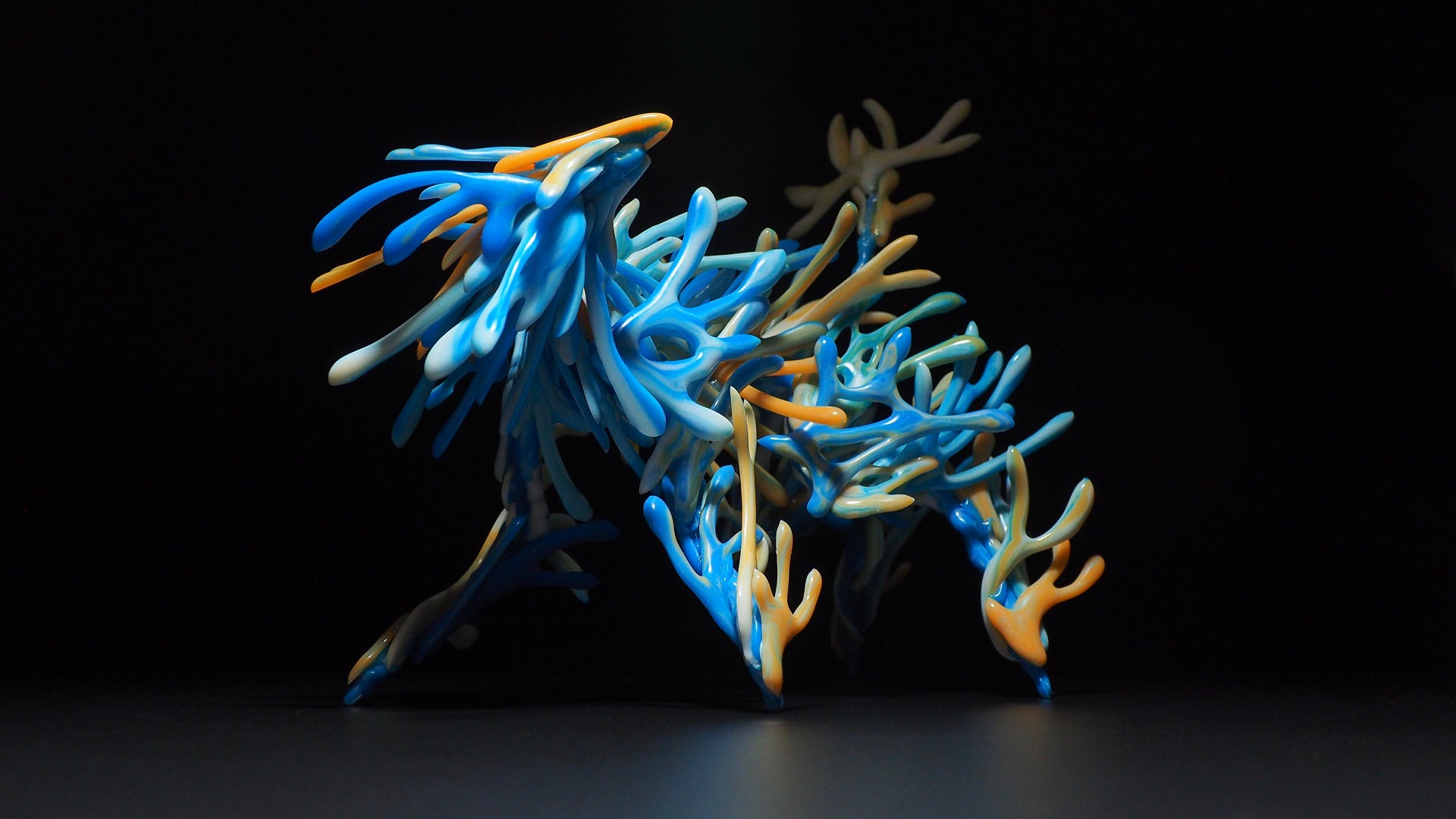 【YUGEN Gallery】架空の生命体をグルーガンアートで表現し、生命の概念を探求する造形作家、麟太郎の個展「憧想生命」を開催＜2022年11月26日（土）～12月1日（木）＞のサブ画像5