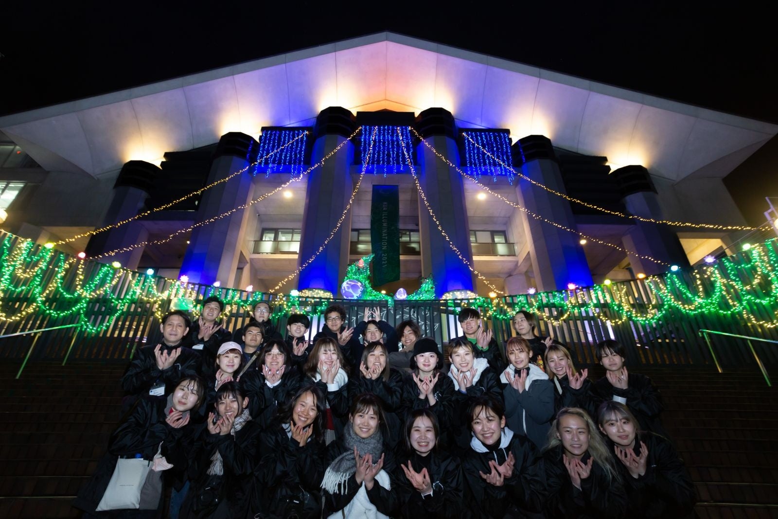 芸大生ならではのイルミネーションで大学キャンパスをアート空間に演出！12月15日（木）より点灯開始！のサブ画像1_昨年の点灯式の様子。