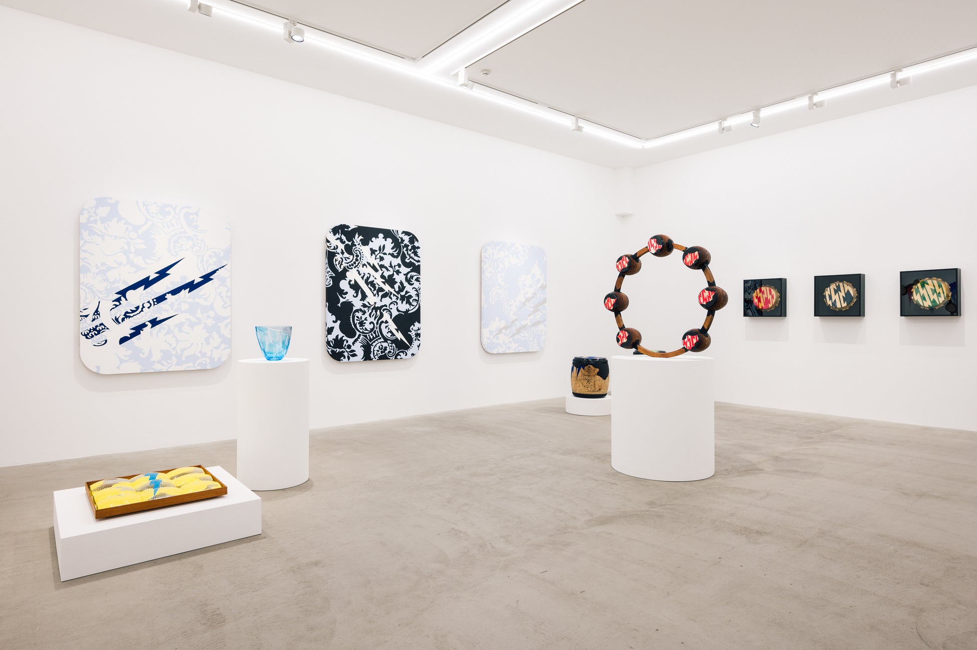 【展覧会】舘鼻則孝の新作個展「RETHINK」がKOSAKU KANECHIKAにて11月26日から12月24日まで開催。伝統産業の匠の技との新たなコラボレーション作品を含む40点以上が公開される。のサブ画像2_©︎NORITAKA TATEHANA K.K., Courtesy of KOSAKU KANECHIKA, Photo by GION