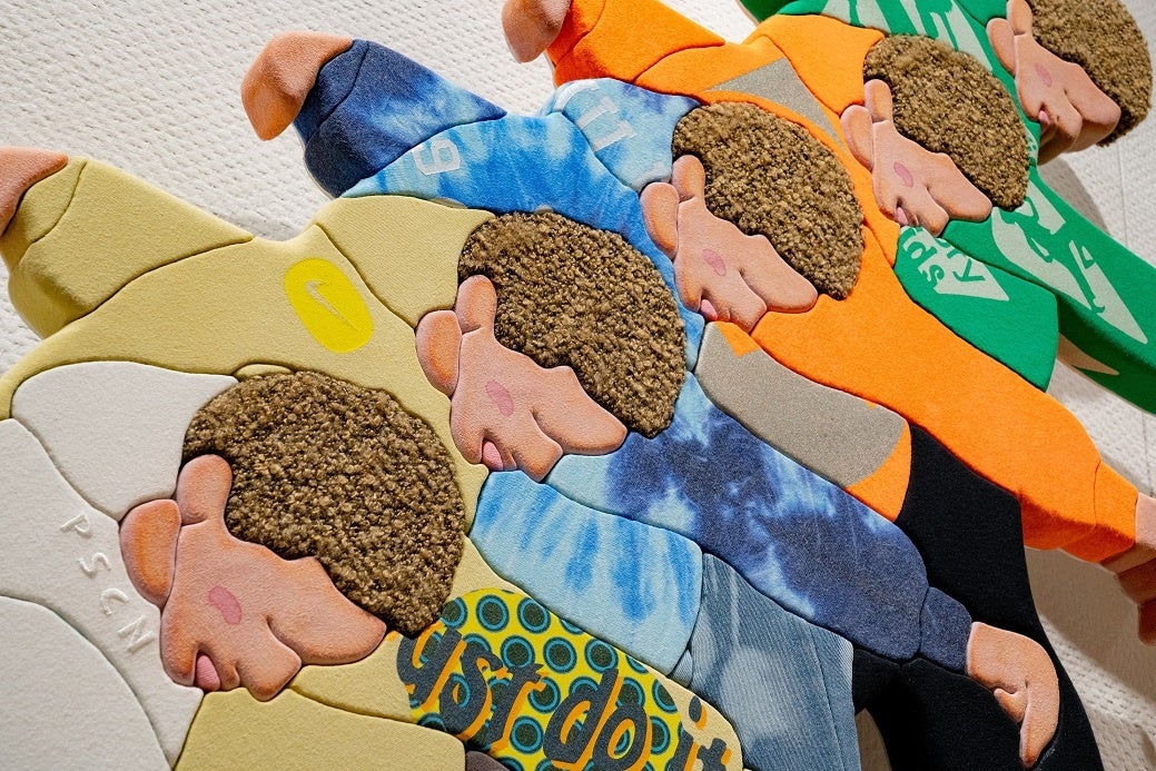 12月15日（木）丸ビルにオープンの「TSUTAYA BOOKSTORE MARUNOUCHI」。アートスペースを飾る初回の作家は、古着を素材に創作する美術家・谷敷 謙のサブ画像1