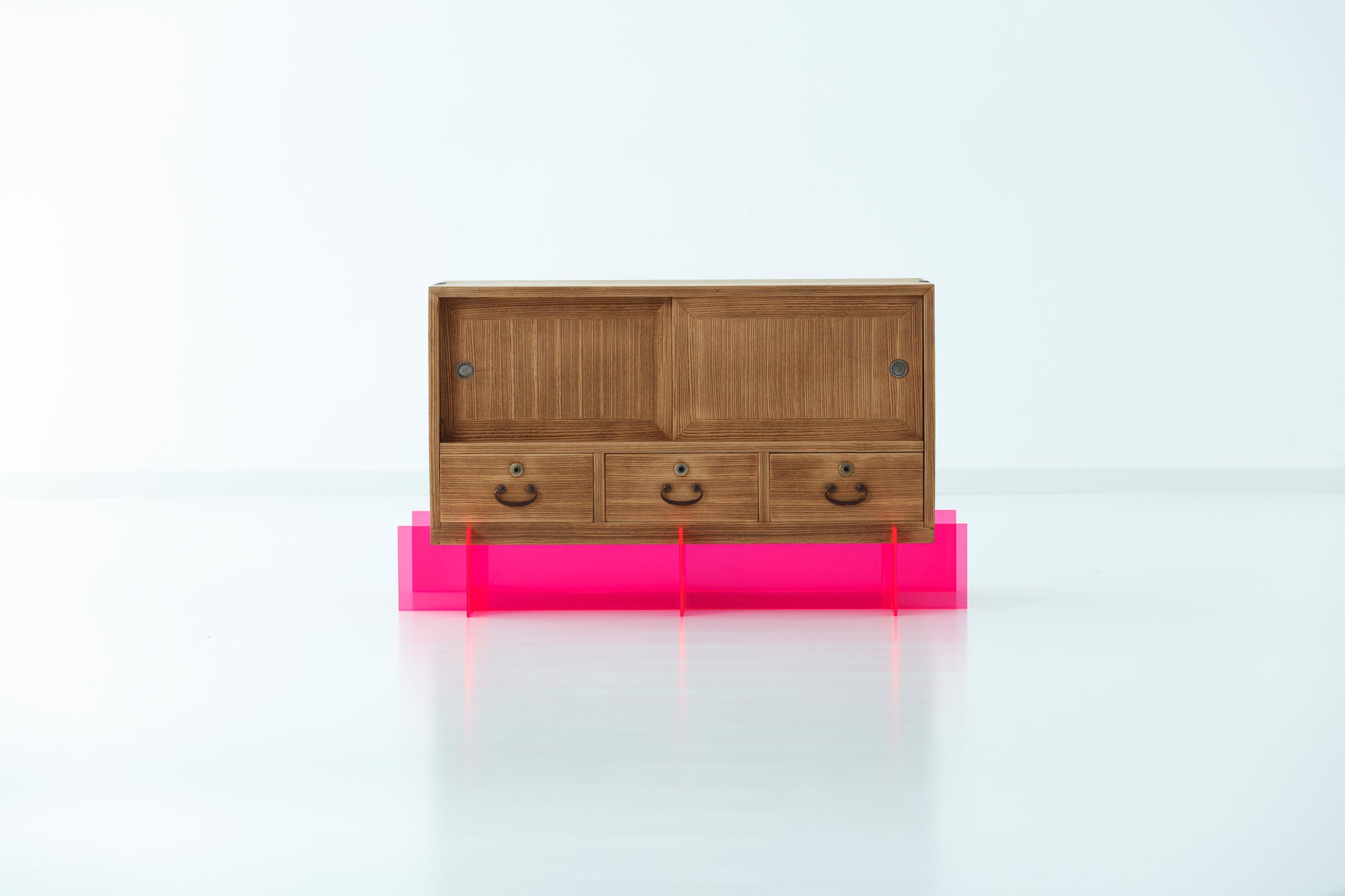 空き家問題にアップサイクル家具で新たな価値を「P/OP（tansu×acrylic）」東京初のPOPUPを開催のサブ画像5
