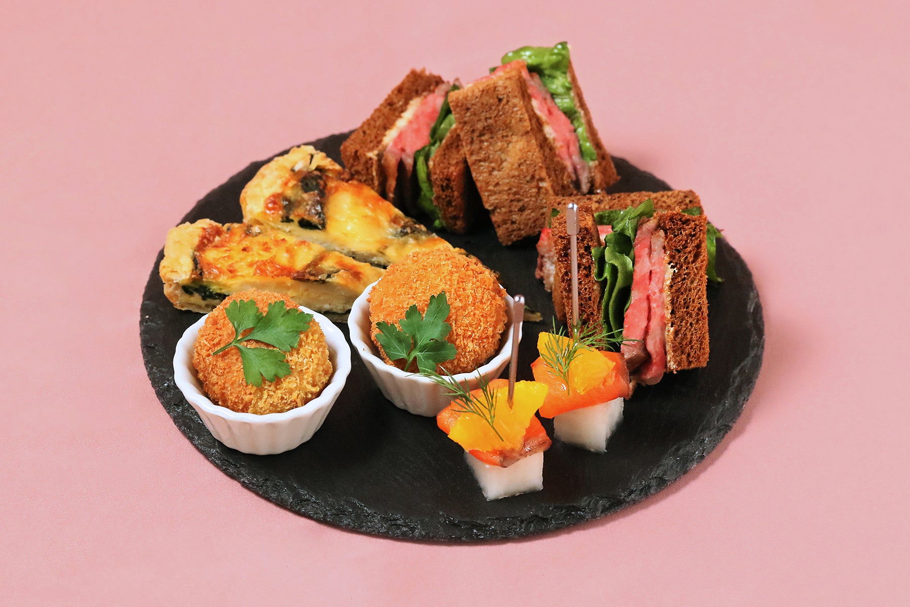 三菱一号館美術館　Café 1894 【期間限定！1月30日（月）から】アフタヌーンティー販売のサブ画像5