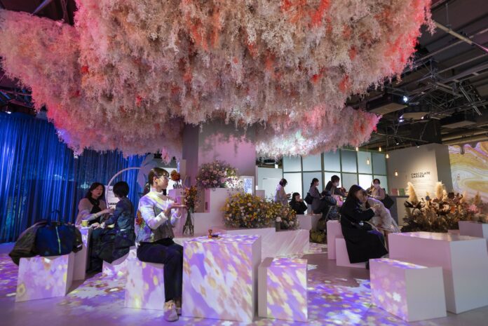 ひと足早く桜を満喫！「NAKED花みくじ®」と「桜ぜんざい」が登場のメイン画像