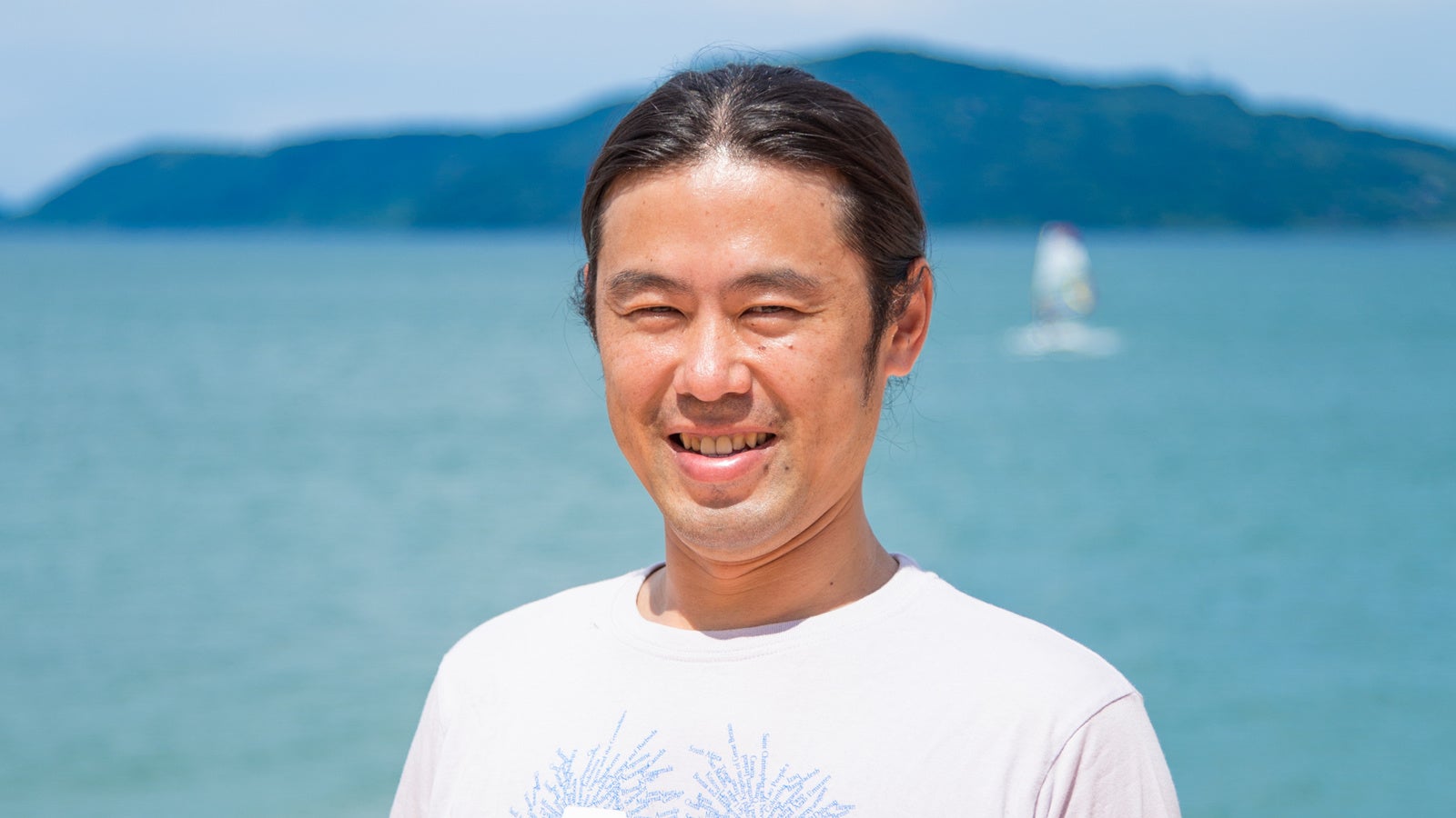 【残席僅か】ウクライナ侵攻1年「戦争を地続きにとらえる」映画上映会と食のインスタレーションを札幌大通の「bokashi」で2月25日に開催のサブ画像5_ユナイテッドピープル代表 関根健次さん