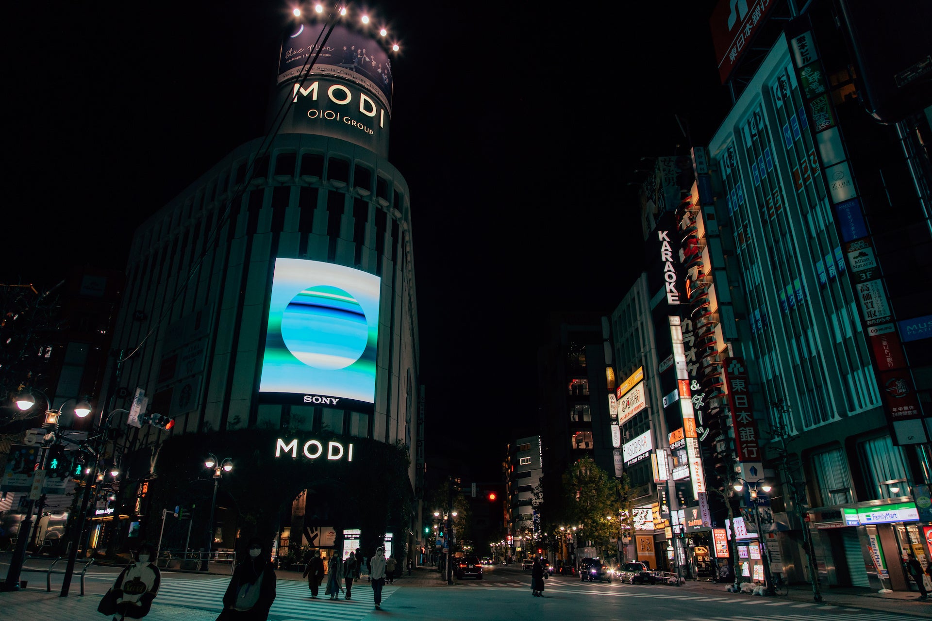 渋谷の夜を照らす太陽『SUN』のサブ画像2
