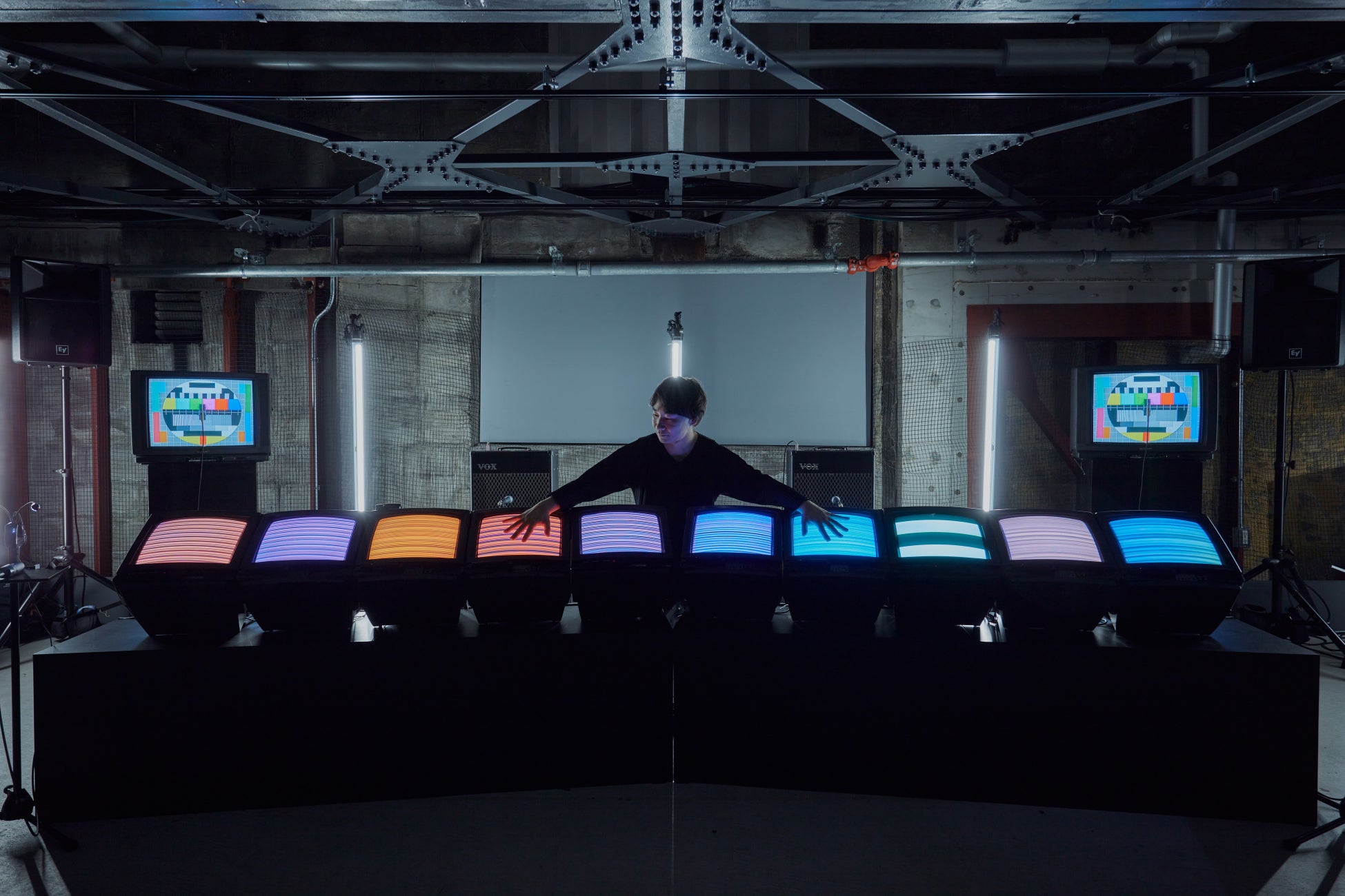 文化庁メディア芸術祭25周年企画展「A Quarter-Century of Japan Media Arts Festival」が開幕！2023年2月14日（火）まで開催中のサブ画像10_『Braun Tube Jazz Band』 和田 永 第13回アート部門優秀賞