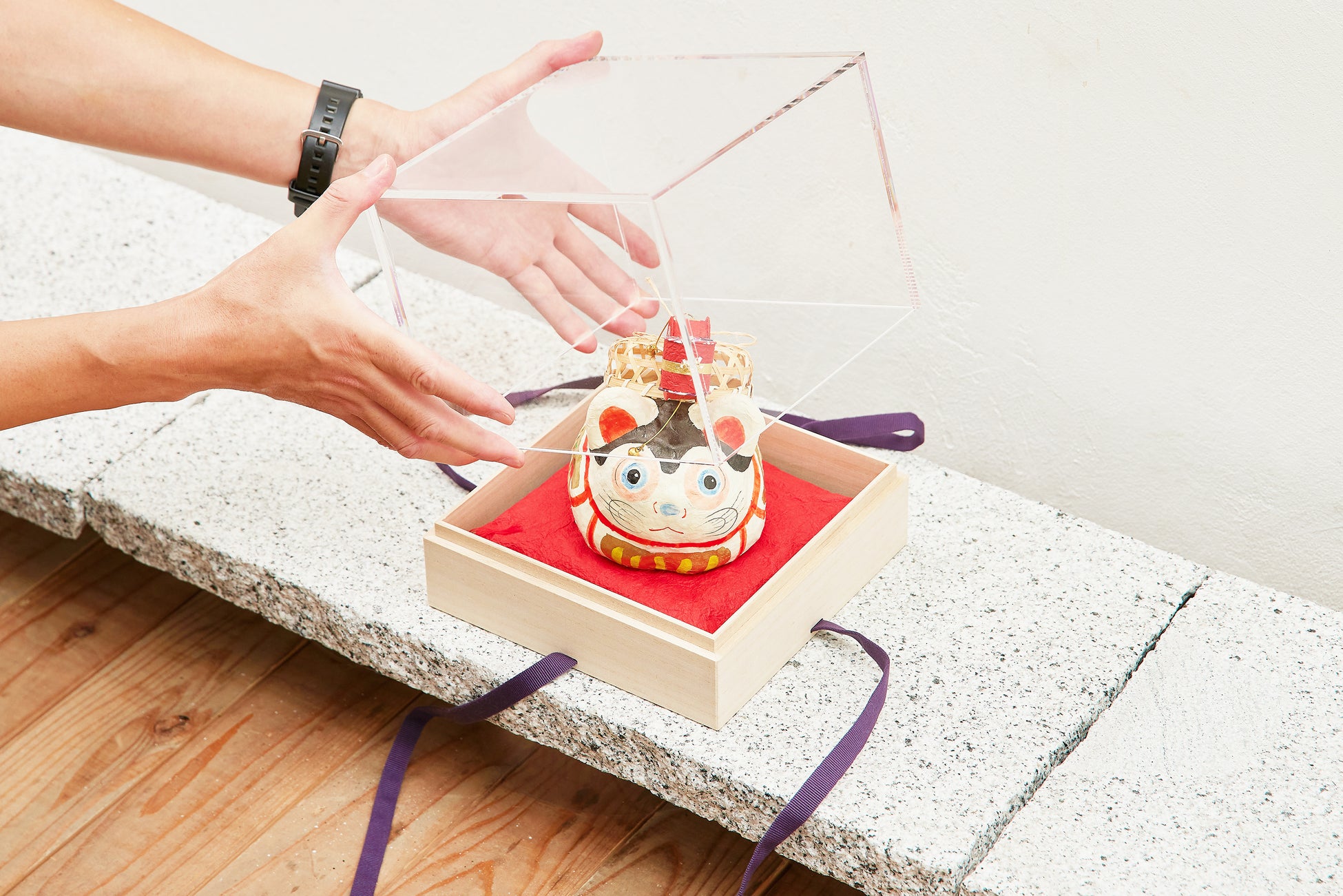収納しながら飾って楽しむ！アクリルケース+桐箱のスマートなコレクションケース「ＴＡＭＡＴＥＢＡＫＯ　玉手箱」新発売 ２０２３年３月２０日（月）より自社オンラインショップおよびＡｍａｚｏｎで販売開始のサブ画像2