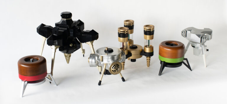 圧倒的な存在感のブルートゥーススピーカーとその作家の川崎俊輔のご紹介のメイン画像