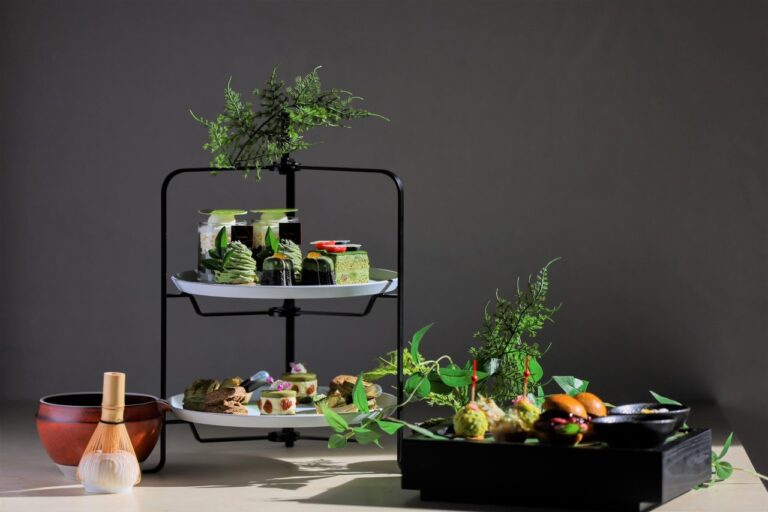 東京ベイ潮見プリンスホテル春のエッセンスを纏う香り×抹茶スイーツを五感で楽しむ「抹茶アフタヌーンティー ～Scent of spring～」を販売【期 間】 2023年4月1日（土）～6月30日（金）のメイン画像