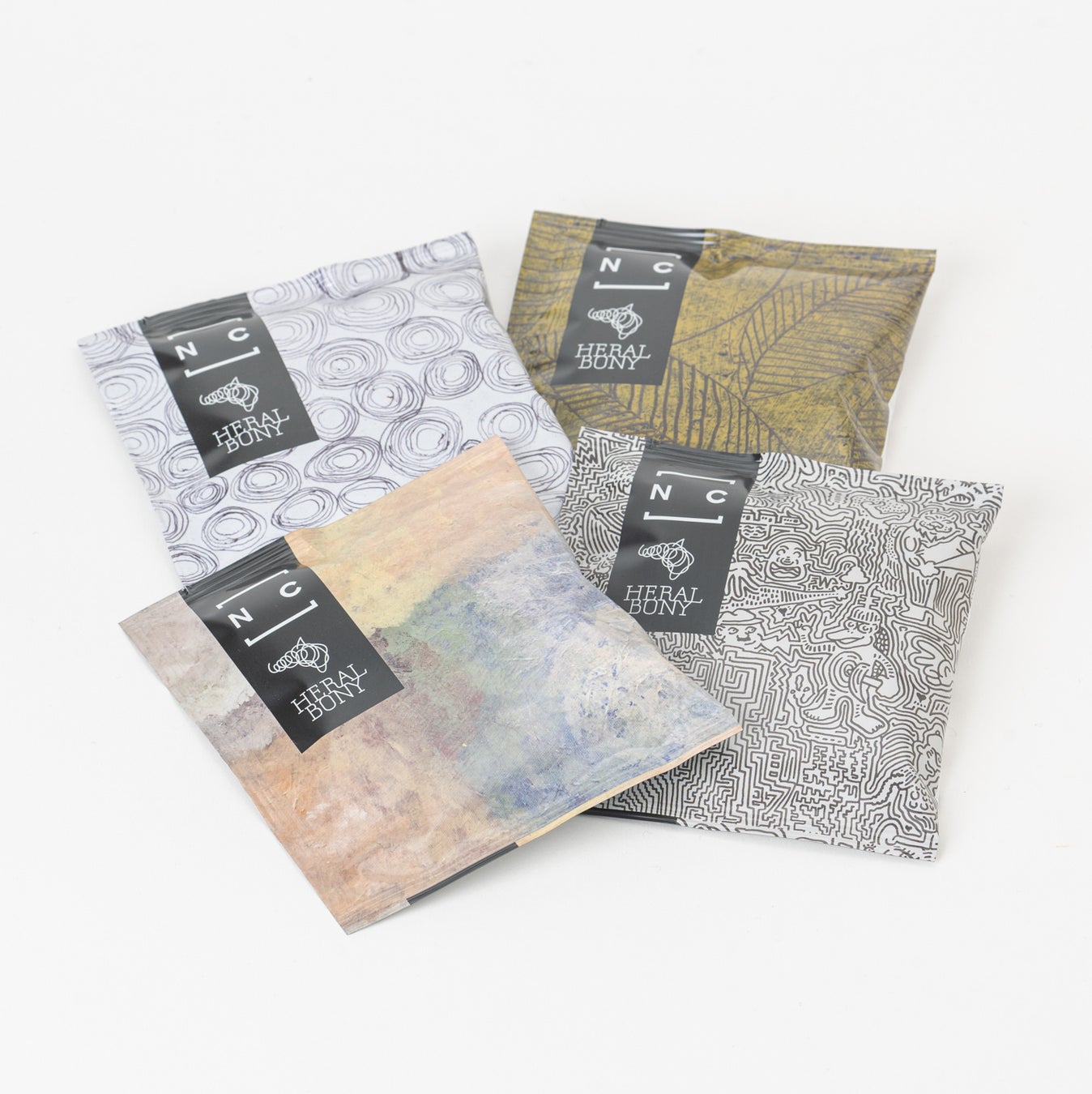 HERALBONYに新たに11種のアートが登場。東京ミッドタウン八重洲POPUPにて3月10日より販売開始のサブ画像11