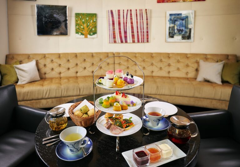 アートと料理のコラボレーション！展示中のアート作品をイメージしたアフタヌーンティーを販売【パークホテル東京】のメイン画像