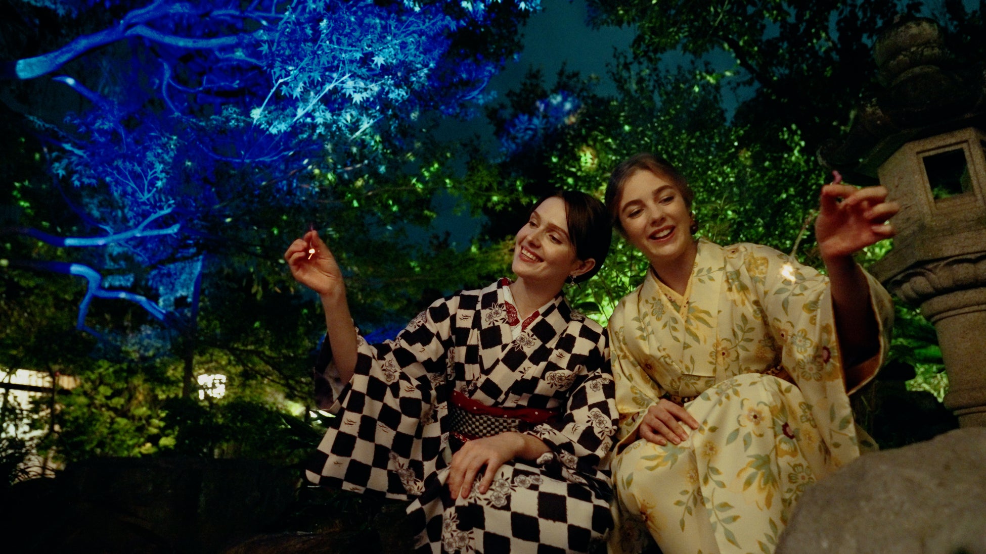 一旗プロデュース「しょうやの杜 古民家×デジタルアート会席」の公式記録映像を公開。古民家を舞台に、日本の伝統的な会席料理とテーブルプロジェクションマッピングを融合させたプログラム。のサブ画像15