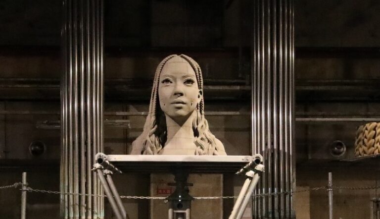 ARTISTS' FAIR KYOTO 2023　次世代の現代アーティストと建築資材の“足場”がコラボレーションのメイン画像