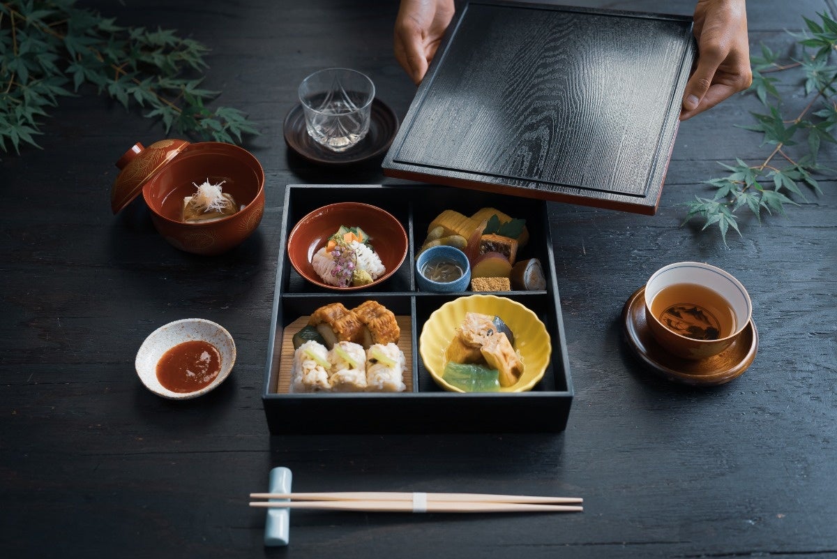 京都・亀岡市にアートとサウナの宿「6ishiki（ムイシキ）」、新たに別館「hanare」を2023年9月8日（金）に正式オープン。一日一組限定で、白を基調にしたキッチン付きプライベート貸別荘スタイルのサブ画像11
