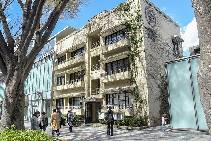 アーティストMIRAIが表参道ヒルズ同潤館Galerie412で個展