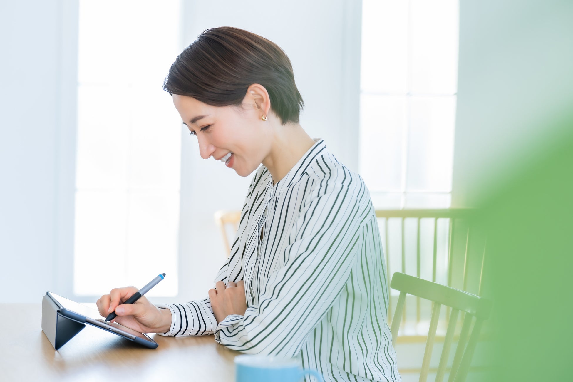次世代型アートスクールが展開する「ｉＰａｄアート教室」を来室型オンライン講座「バレッドＸ」にて１０月１日 (日)より提供開始のサブ画像2