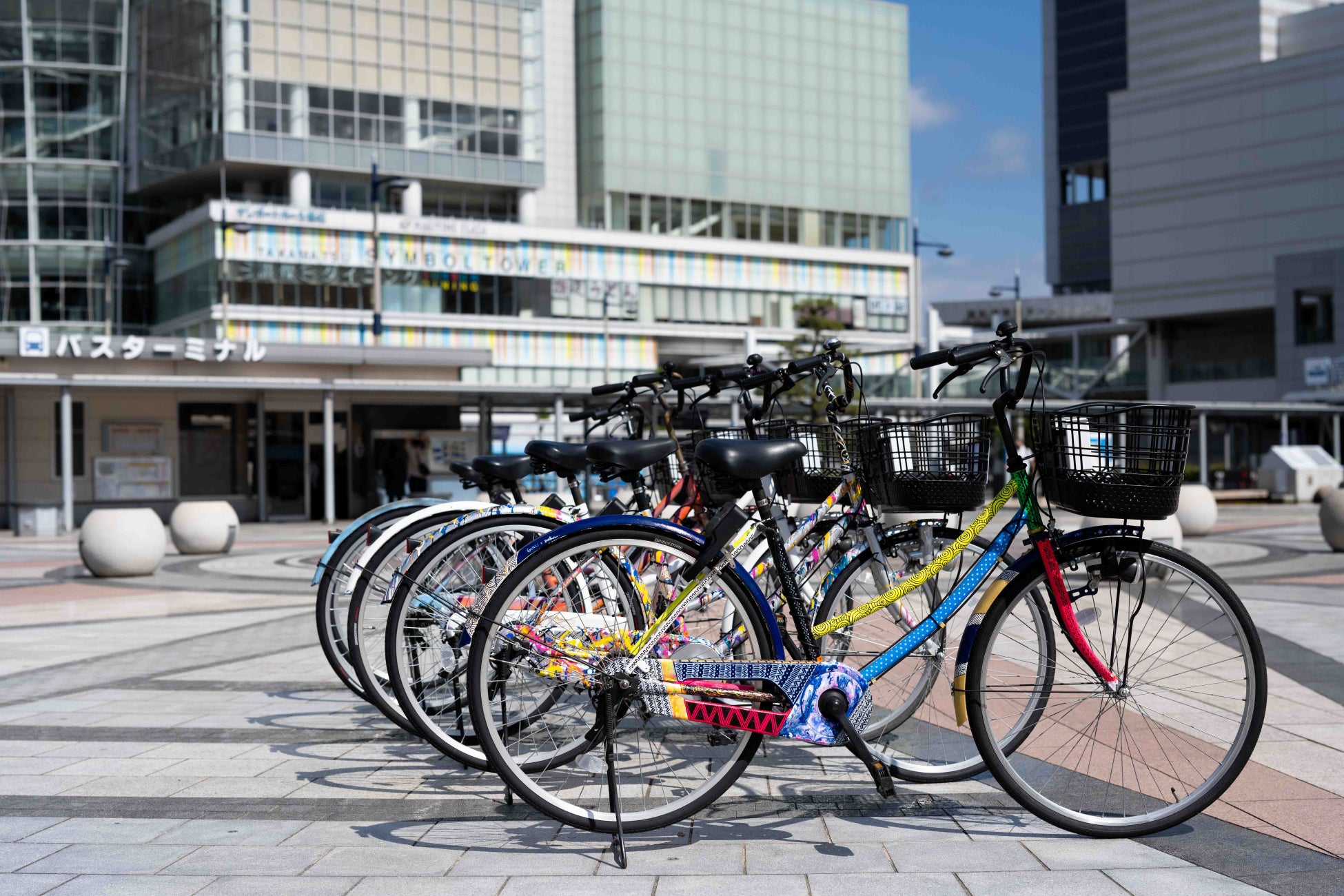 アーティストがレンタサイクルをデザイン。Setouchi Art Jack2023内で制作された「アーティストモデルレンタサイクル」が高松市内のレンタサイクルポートにて10月3日（火）よりレンタル開始のサブ画像1