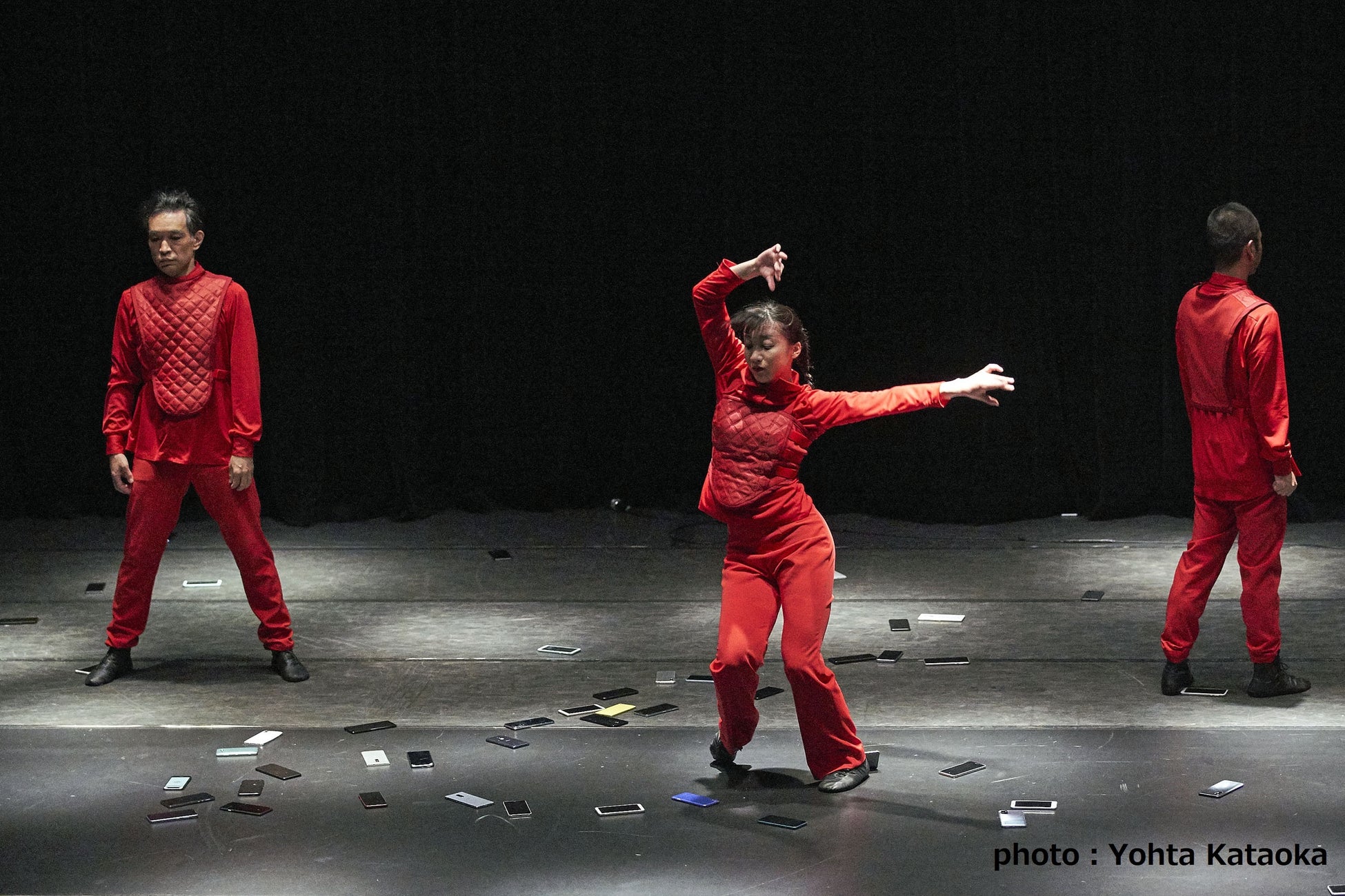 「ダンサーは音楽に合わせて踊る」という「常識」を粉砕するダンス作品　石山雄三／ A.P.I.『(NO W)AVE』上演決定　カンフェティでチケット発売のサブ画像4