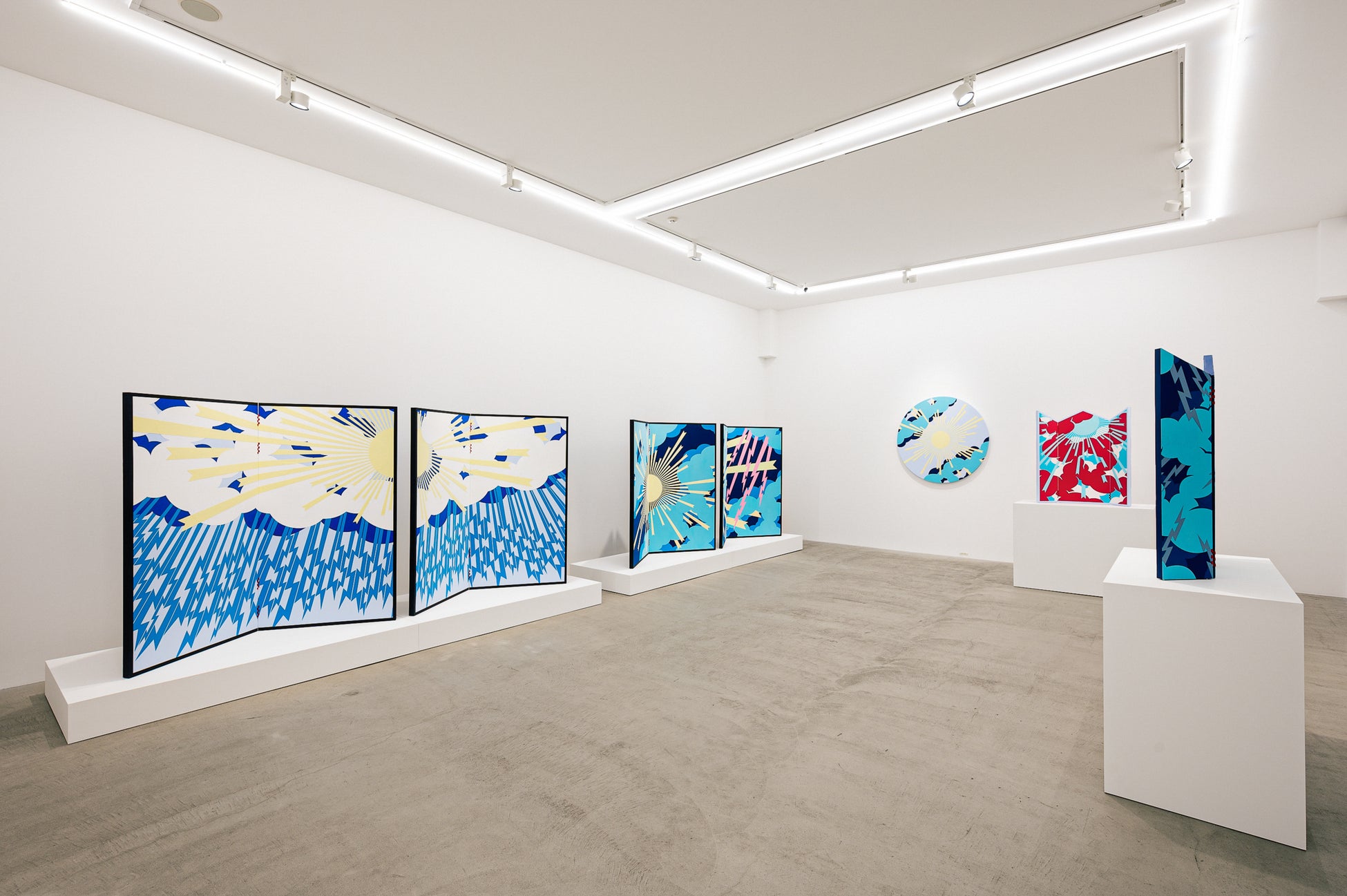 【展覧会】舘鼻則孝の新作個展「Syncretism」がKOSAKU KANECHIKAにて10月7日から11月18日まで開催。屏風形式の新作絵画を含む40点以上が公開される。のサブ画像2_©︎NORITAKA TATEHANA K.K., Courtesy of KOSAKU KANECHIKA, Photo by GION