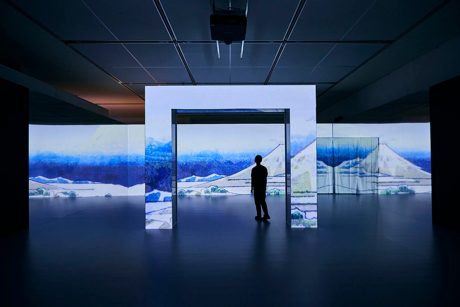 一旗プロデュース「空間体感！動き出す浮世絵展 NAGOYA」の公式記録映像第六弾“雅”を公開。ポップカルチャーとして親しまれた浮世絵の中でも、特に鮮やかでポップな作品を厳選し、煌びやかに彩る映像空間。のサブ画像8