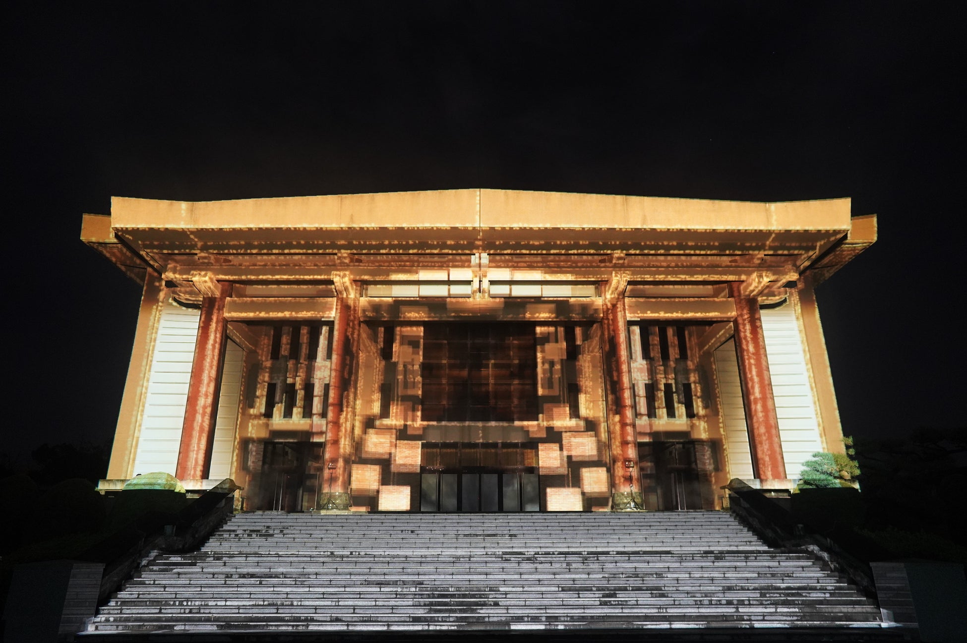 【開催中】一旗プロデュース「愛知学院大学学園祭 100周年記念講堂 プロジェクションマッピング 2023」を開催。愛学祭とのコラボレーションによる壮大なプロジェクションマッピング。公式写真を公開。のサブ画像8