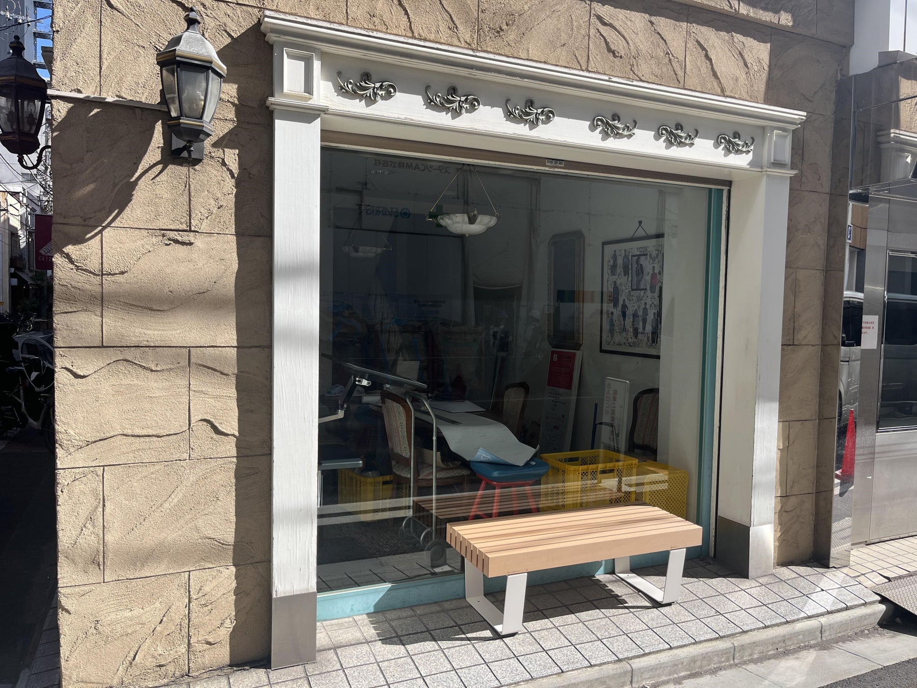 「東京ビエンナーレ2023」参加企画「セントラルイースト東京 2023」において、「TOKYO BENCH PROJECT」が実行する取り組みに参画し、「FANDALINE」のベンチを展示のサブ画像3