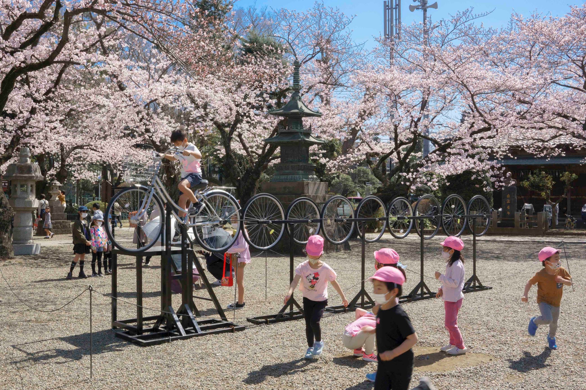 【2023年11月5日～12月7日】静岡市の一番西。小さな里山ではじまる芸術祭・静岡アートビジョン。これは、境界線の確認作業。のサブ画像3