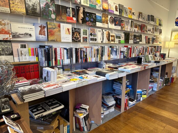 「求龍堂100周年記念展」最終2日間限りの100周年記念謝恩割引クーポン発行！！！12月2日（土）・3日（日）のメイン画像