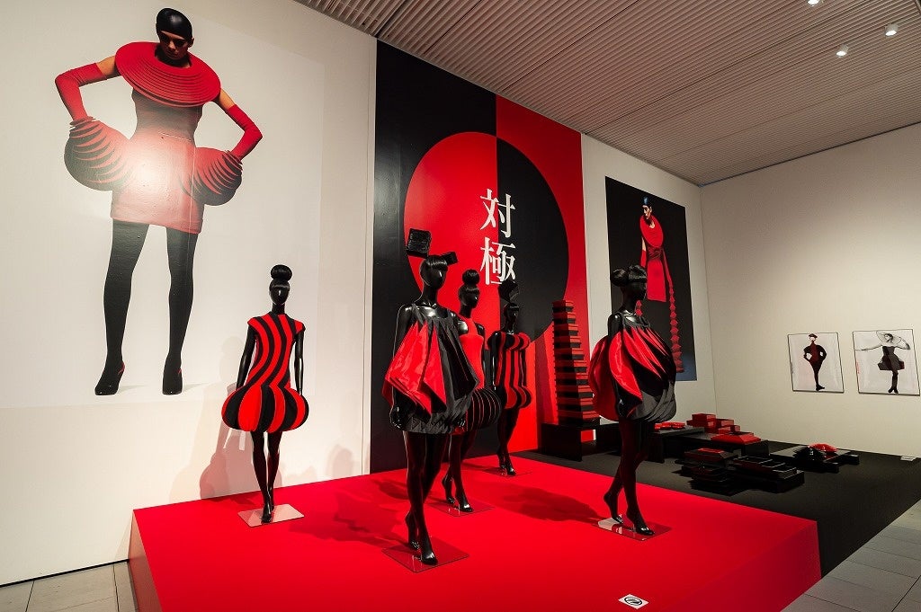 コシノジュンコ「原点から現点」あべのハルカス美術館【１１月２３日から開催】のサブ画像1