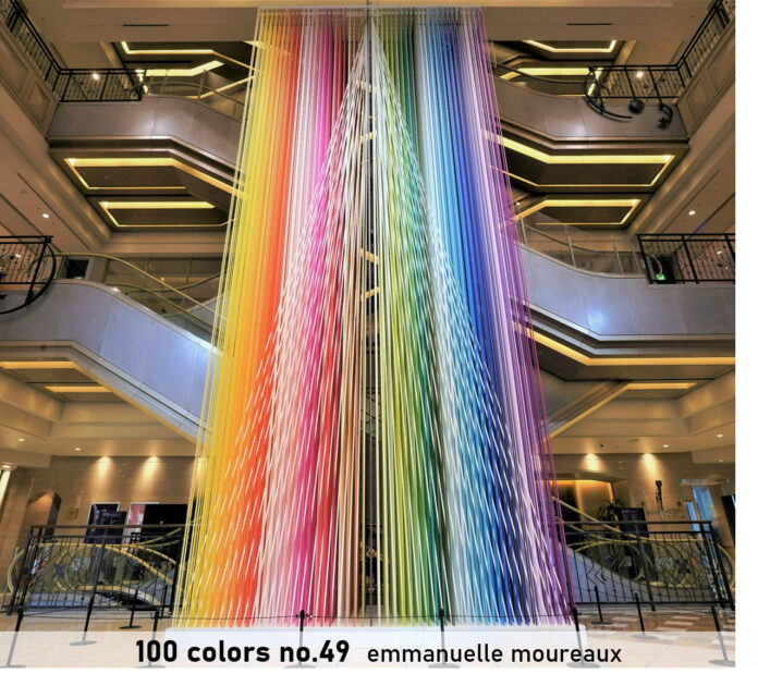 エマニュエル・ムホー氏による「100 colors」が、大阪・西梅田のハービスに登場！のメイン画像