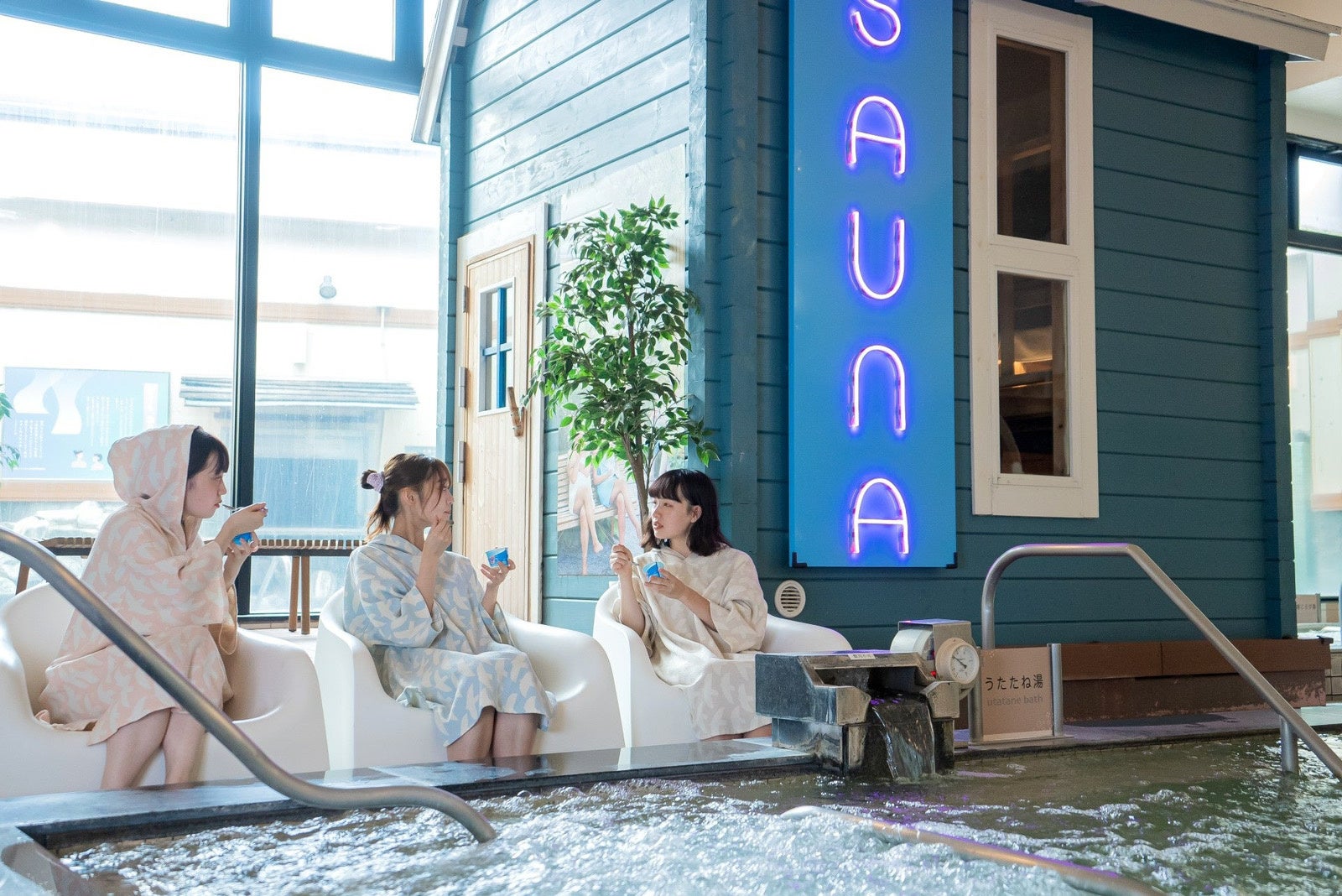 おふろcafe utataneと彩の国さいたま芸術劇場がコラボ「北欧のクリスマス」をテーマに切り絵ワークショップを開催のサブ画像3