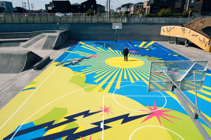 アーティスト舘鼻則孝のアートワークで彩られたバスケットボールコートがオープン。「PROJECT BACKBOARD 」＆「 go parkey」が手掛けるリノベーション・アートコートの全貌が初公開。のメイン画像