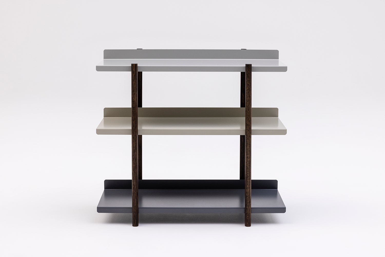 芦沢啓治氏デザイン『MARGE SHELF』の新商品が、アート感覚のインテリアを展開するブランド「DUENDE」より発売！のサブ画像3_MARGE SHELF 3 OIL STAIN FINISH　LIGHT GREY, BEIGE, DARK GREY (LBD)