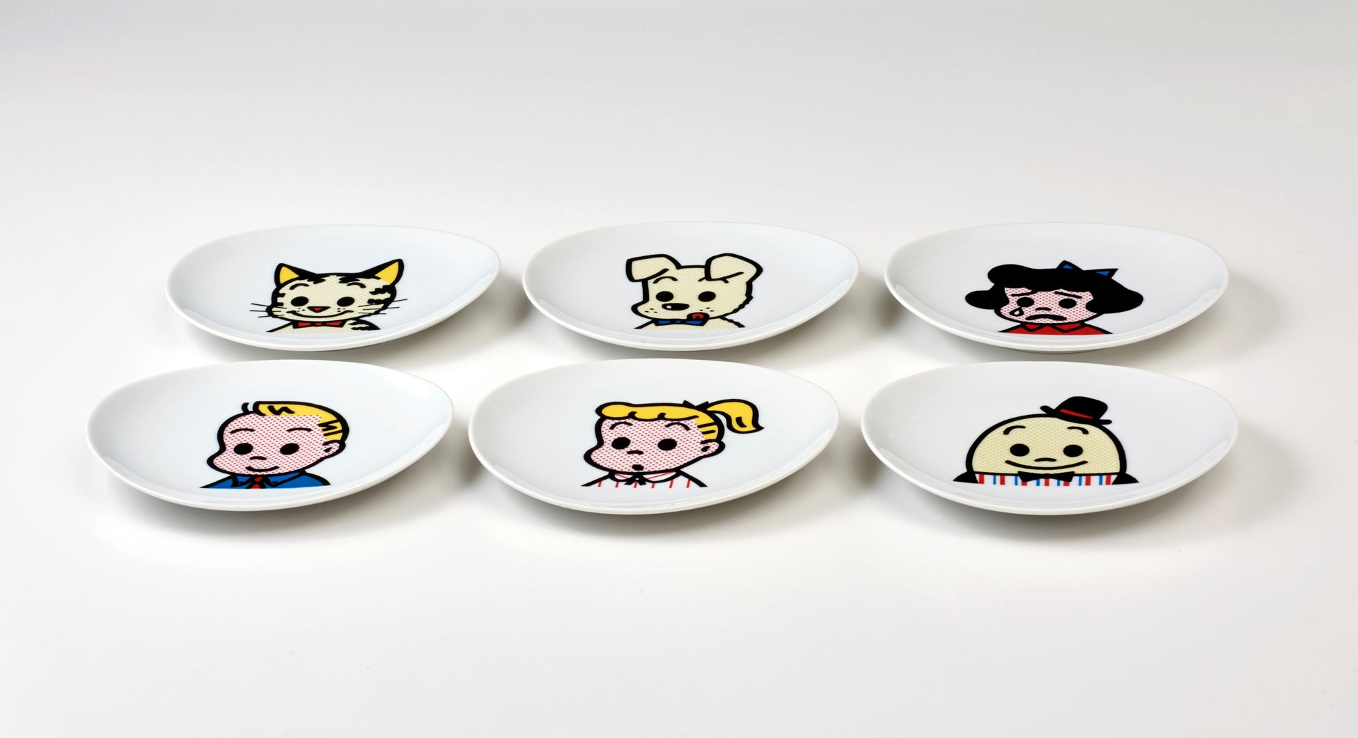 【銀座 蔦屋書店】イラストレーター原田治のグッズを取り揃えたフェア「OSAMU GOODS STORE」を11月26日（日）より開催。クリスマスカードやお皿、ファッション雑貨など多数のアイテムを展開。のサブ画像3