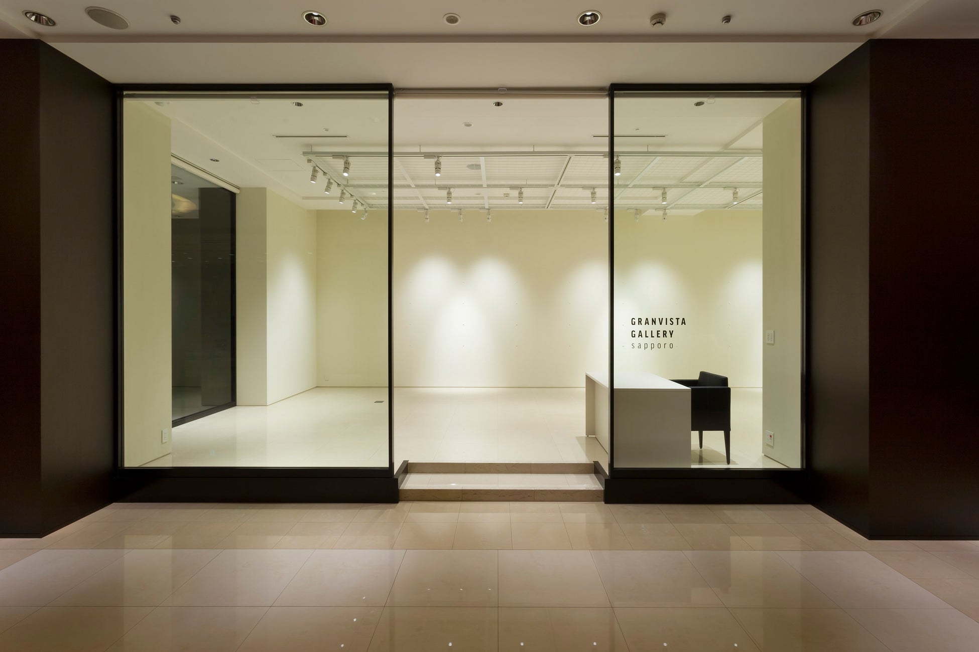 【札幌グランドホテル】藤谷康晴個展「札幌顔見世大歌舞伎ーＥＺＯパンクスの肖像ー」開催　2023年11月2日（木）～2024年1月19日（金）のサブ画像2