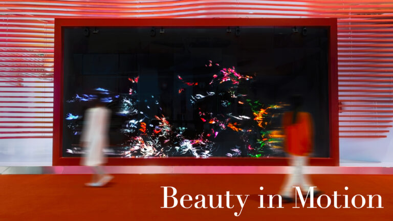 訪れた人をセンシングし、動きの軌跡に沿って花が咲くインスタレーション作品を中国最大規模の博覧会、CIIEの資生堂ブースにて発表。のメイン画像