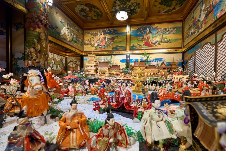 【ホテル雅叙園東京】1,300点の人形をはじめ、雛道具やお細工物が集う都内最大級の雛まつり「千年雛めぐり～平安から現代へ受け継ぐ想い～ 百段雛まつり2024」のメイン画像