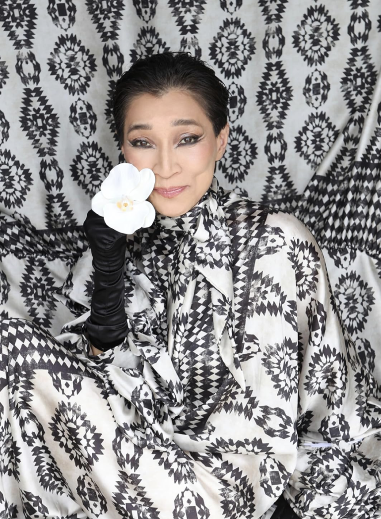 70歳を目前にしてアメリカでモデルに！？　世界トップレベルの撮影チームによる写真集を刊行し、注目を集める日本人モデル越山雅代！のメイン画像