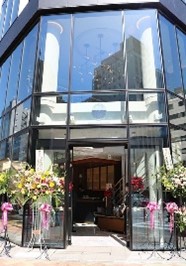 世界で活躍するデザイナーと現代美術家が百貨店初コラボ　自然の美しさと現代美術の融合美が対話のサブ画像6