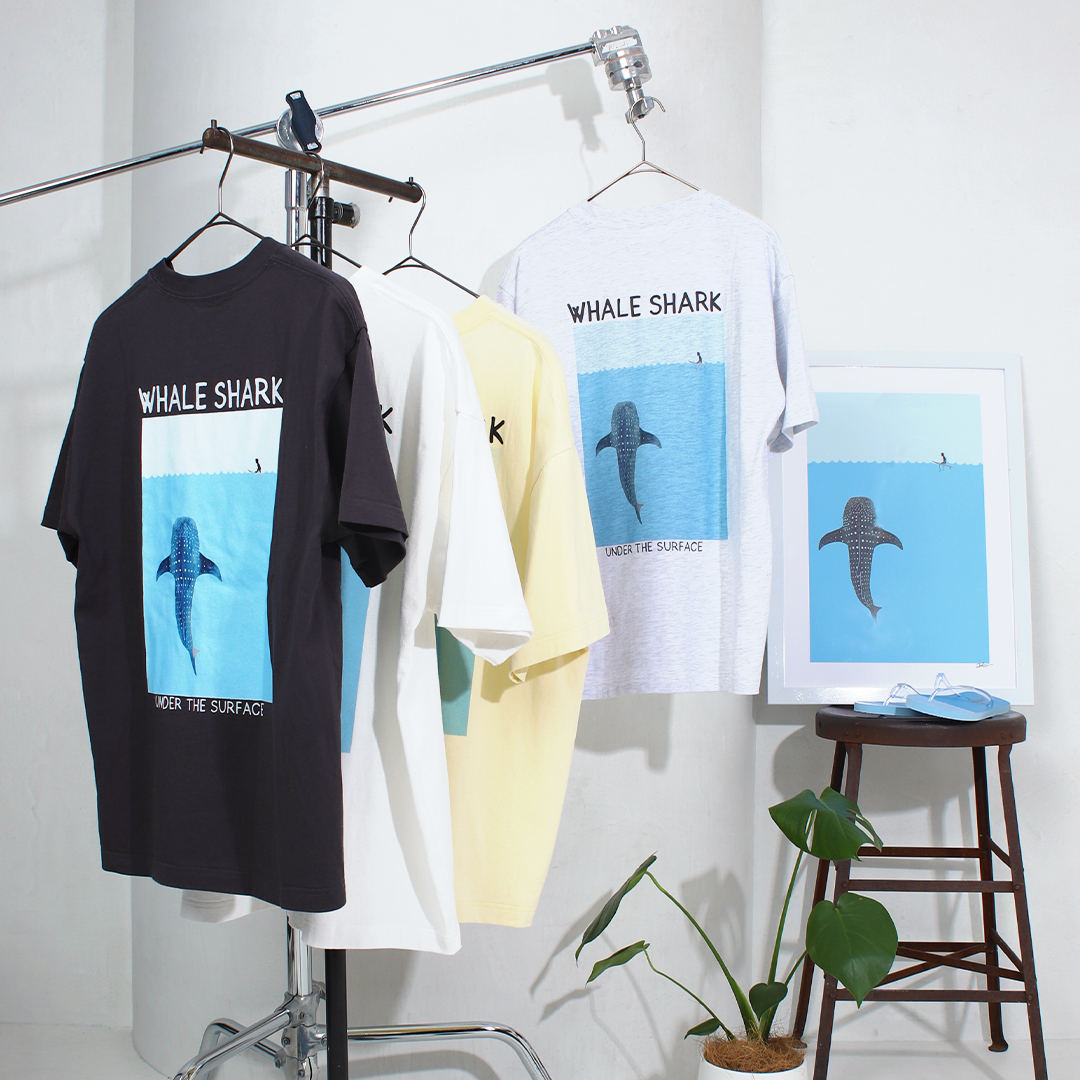 Jonas ClaessonとFREAK'S STOREがコラボレーション。様々なカルチャーを背景に描かれるアートを落としこんだアパレルアイテムを発売。のサブ画像2_WHITE・GRAY・BLACK・YELLOW・SAX　¥5,995(tax in)