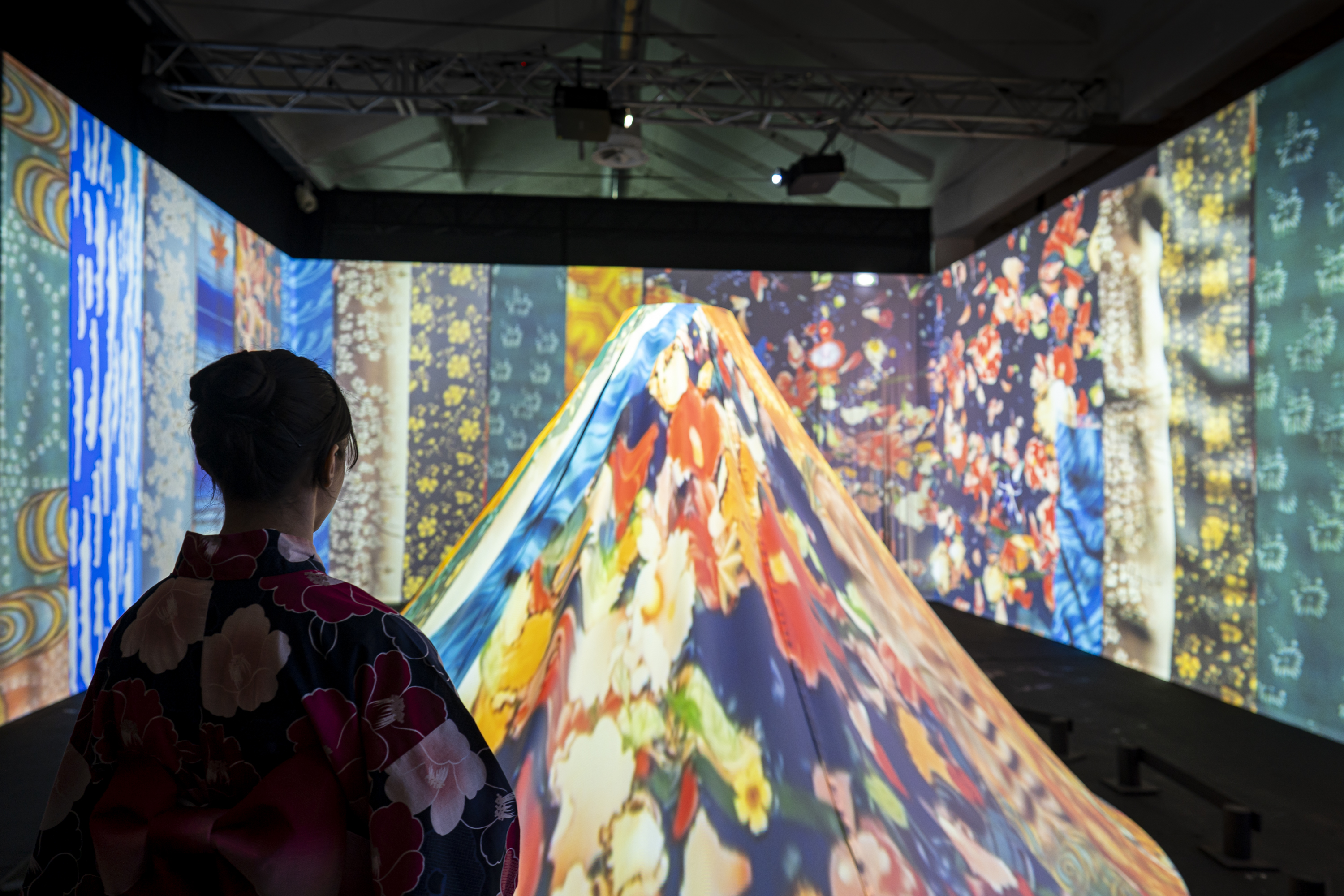 【開催中】一旗プロデュース「動き出す浮世絵展 MILANO」をイタリア・ミラノで開催。名古屋で8万人超を動員した体感型デジタルアートミュージアムが初の海外開催。コンセプトムービーを公開。のサブ画像3