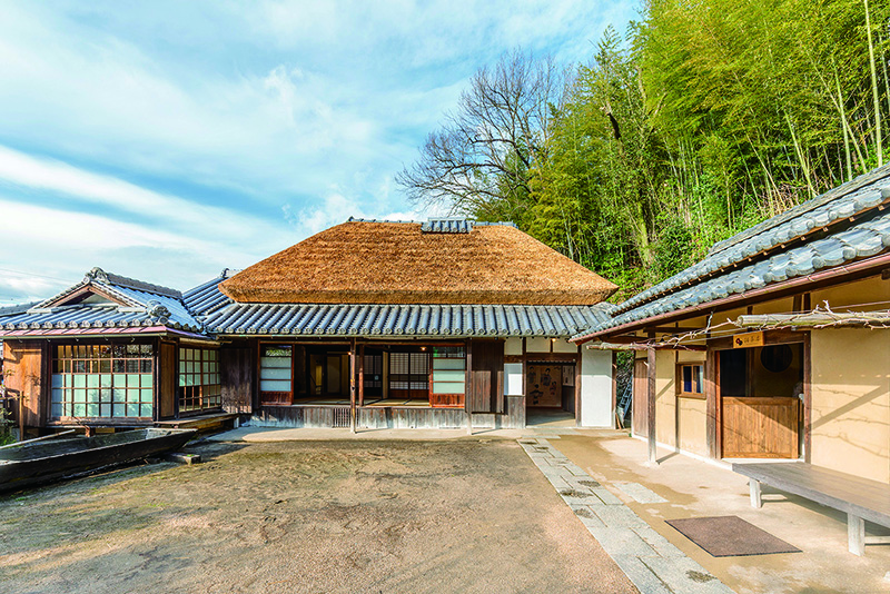 【夢二生誕140年】夢二郷土美術館が主催する瀬戸内の美術館をディープに楽しむ　せとうちアートツアー「学芸員とめぐる“夢二のふるさと”」5月18日（土）開催のサブ画像3_夢二生家記念館