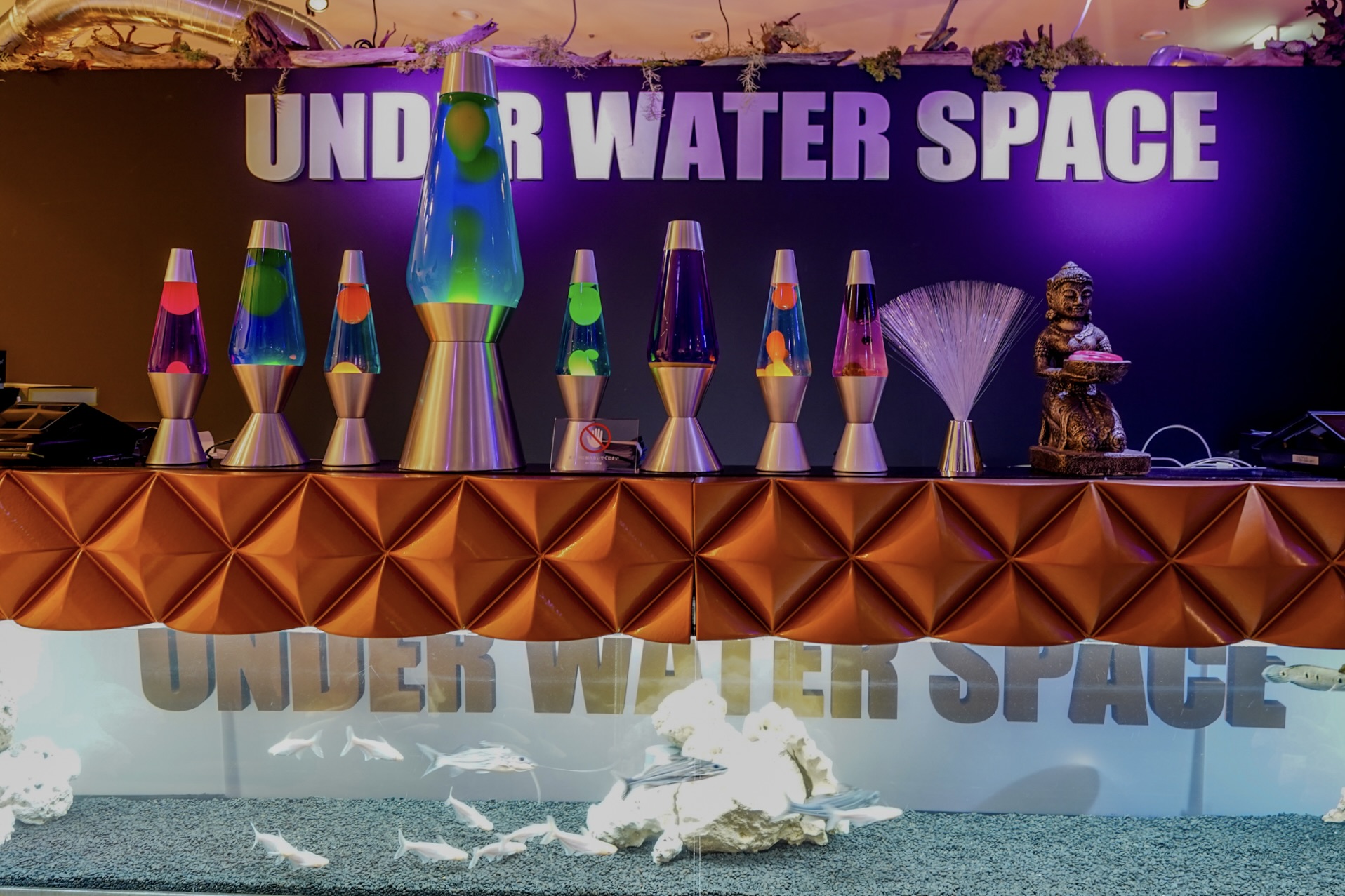 期間限定 「UNDER WATER SPACE NAGOYA」 mozoワンダーシティに明日オープン！宇宙旅行を模した異次元アクアリウムは 新感覚なアート展示にのサブ画像1